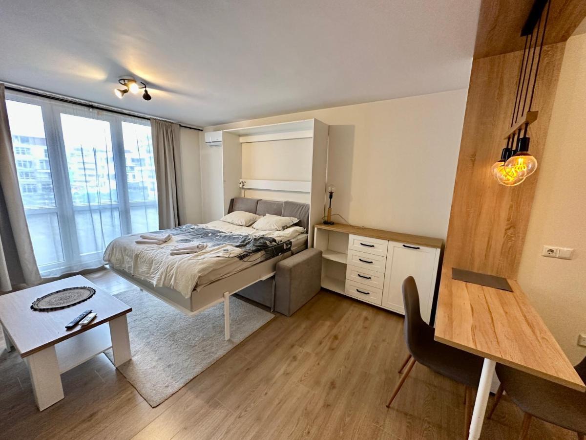 Apartemen Allegro Home, By Lmg